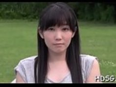 法的年齢の若者は自己誘惑を愛していた