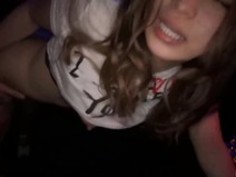 【ギャル中出し】爆乳で巨乳のギャルの中出しナンパ露出プレイがエロい。