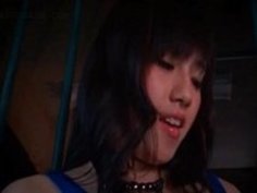 巨乳アジアの湯たんぽは、おっぱいが三人で舐められる