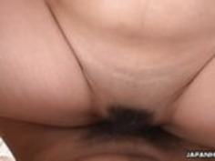 3つのcを吸った後、美しいアジアのブルネットライドコック