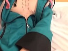 コミケ会場で見つけたパイパンコスプレイヤーに種付けプレス