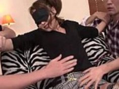 二人で爆発する目隠しキューティー