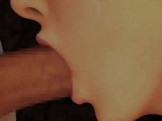 【熟女エロ動画】剃毛マ○コに熱い陰茎を奥深く受け入れて感じて喘ぐでか乳美人