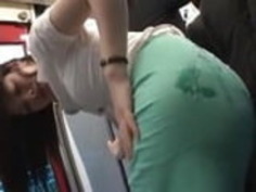 三木バスセックス＆スカートお尻ぶっかけ