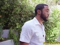 アナフィラキシーなアジアのベイビーがBBCのお尻を口にかける