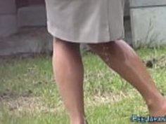 アジア人は膀胱を緩める