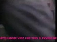 父親はセックスのためにドウターを強制した