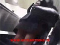 ホット日本のティーンは、電車でビーイングファックを愛する - HotCamTeens.tk