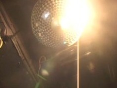 マイクロビキニオイリーダンス1シーン2 - メイ小柳