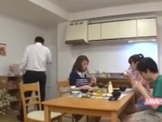 私は完全なビデオを見つけることができますあなたは私を伝えることができますか？