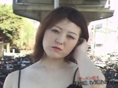 人妻ぶっかけ野外歩行 - 綾瀬 加奈