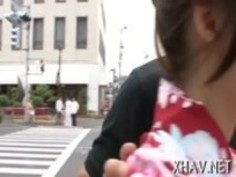 オリエンタル田舎娘がディルドで降ります