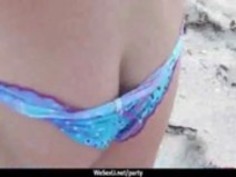 大学のパーティーのポルノビデオ10でファック