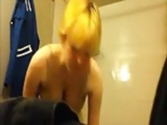 UpYourConsent - ビッグおっぱいティーンコスプレドレスアップ