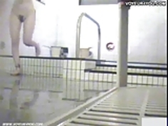 ボディは女性のお風呂を公開