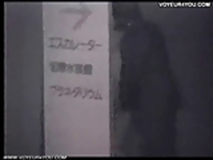 盗撮白黒モードの同性カップル