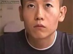 日本の眠っている母親が息子を虐待した - pornallday.com