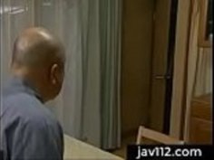 日本の熟女はクレイジーセックスフリーJavを持っています