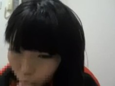 《個人撮影》素人ジャージ美少女の濃厚フェラ