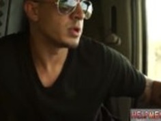 大まかな女性の提出と成熟した日本人