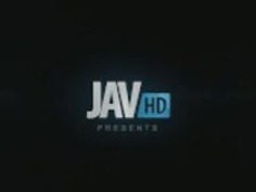 【無修正】バスの中でド派手な潮噴きの巨乳お姉さん！