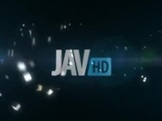 ルイ椎名は、右釘付け彼女のパイパンと威勢見えます