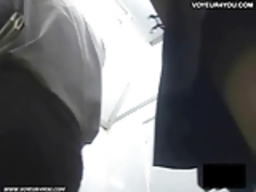 女子高生ミニスカート観測