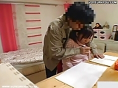 秘密のビデオ女の子の学生吸い巨根