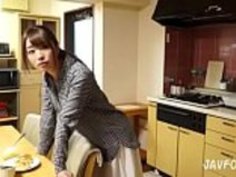 日本人の妻は見知らぬ人に強制された - WWW.JAV24.ML