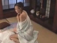 【着物】超和風美女な旅館女将が何だかんだ上品清純なフリして美貌と肉体で実は手玉に取り意のままに利用する話