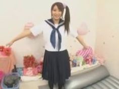 美少女 ソープ ノーブラ おっぱい セーラー服