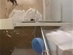 日本の奴隷は束縛で食べる