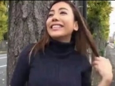 【松本メイ】エッチで遊んでそうなムラムラする美女ＯＬさん達に逆ナンされて生ハメ撮りセックス三昧33【No12574】