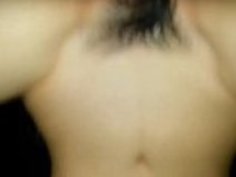 韓国の男が東京で日本の女の子を拾って犯す