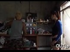 セクシーで濡れた野外セックスを楽しむチャーミングな日本の魅力