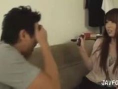 スケベ美女なエロい巨乳の女のセックスレイプM男手ヌキ逆痴漢ベロチュープレイがエロい！！【Sharevideos】