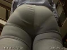 ケツエロ過ぎな美人妻倉多まおを着衣でバック犯しするの最高です