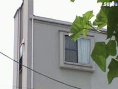 生徒たちに親切にしたばっかりに自宅を乗っ取られてレイプされる人妻教師