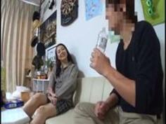 イケメン男のチンコに欲求不満の熟女人妻興奮しまくる！！