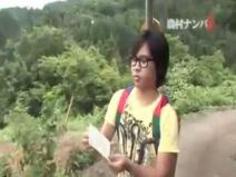 夏の農村ナンパ～母ちゃんと青姦で中●し