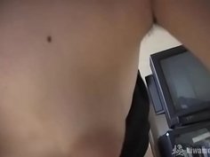 ワキ毛ボウボウの変態熟女さん！