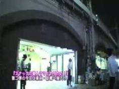 新橋でスナック経営する母娘と３Ｐ親子丼