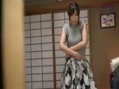 凄まじい性欲のドスケベ熟女講師が教えるマナー教室