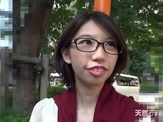 めがね素人 ～めがねが似合うアニオタをナンパしちゃいました～ つぐみ 1