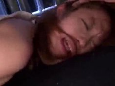 制服姿の美少女ＪＫが鬼畜男にイラマ責め→激ピストンで強制イキ