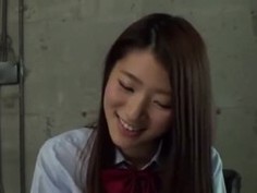 下校中にナンパした素人ＪＫを倉庫に連れ込み中出しレイプ