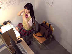 女子校生オナニー盗撮 一心不乱にクリを擦り続け「アヘ顔イキ狂い」10人 Vol.2