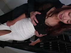 魅惑のザーメン妻　美しい奥様と連続ファック　小早川怜子