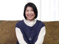 初撮り人妻ドキュメント　春日絢