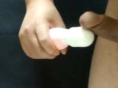 【無修正】デンマの振動だけで大量射精